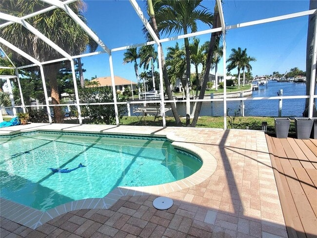 Photo - 1980 Aqui Esta Dr