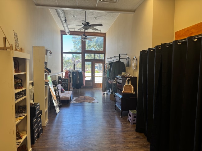 Photo - 172 S Maple St