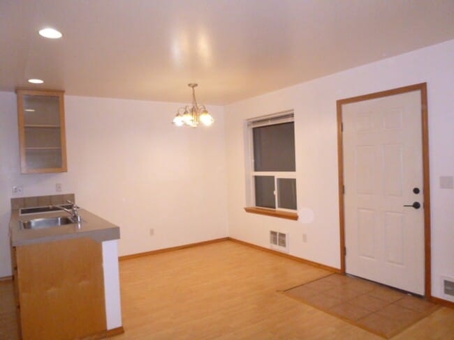 Photo - 1030 Mt Olympus Ave SE Unit #5