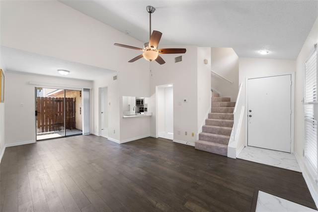 Photo - 4937 Oakbluff Dr