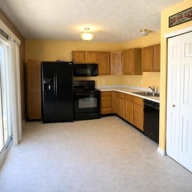 Photo - 5971 Gadsen Dr