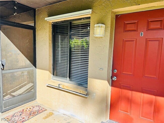 Photo - 1025 SE 24th Ave Unit 1