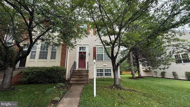 Photo - 43146 Gatwick Square Townhome