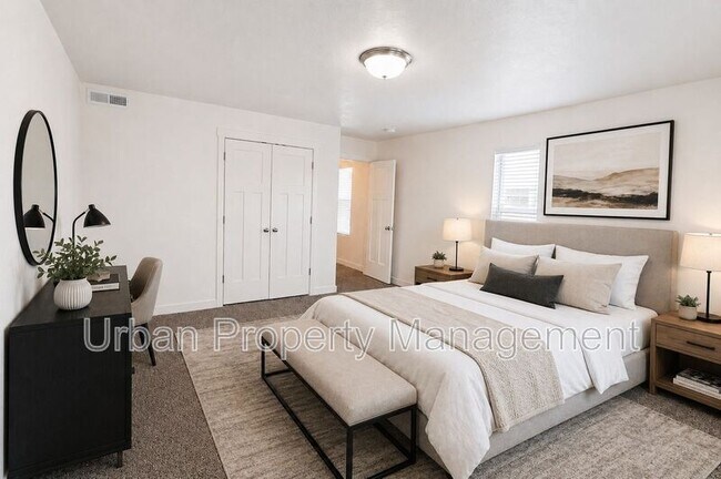 Photo - 652 N 130 E