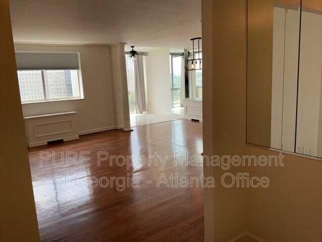 Photo - 215 Piedmont Ave NE Unidad Apt 1206