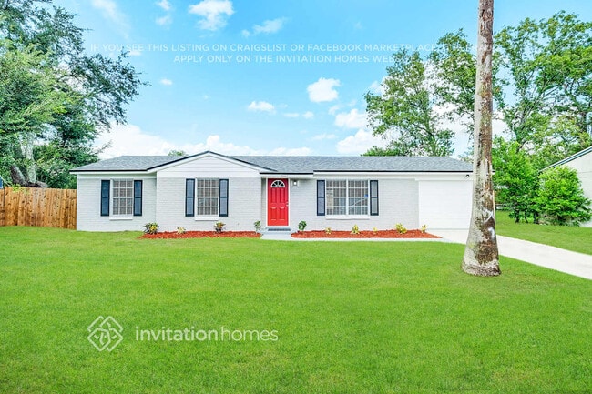 Building Photo - 8127 Kenwood Dr N Rental