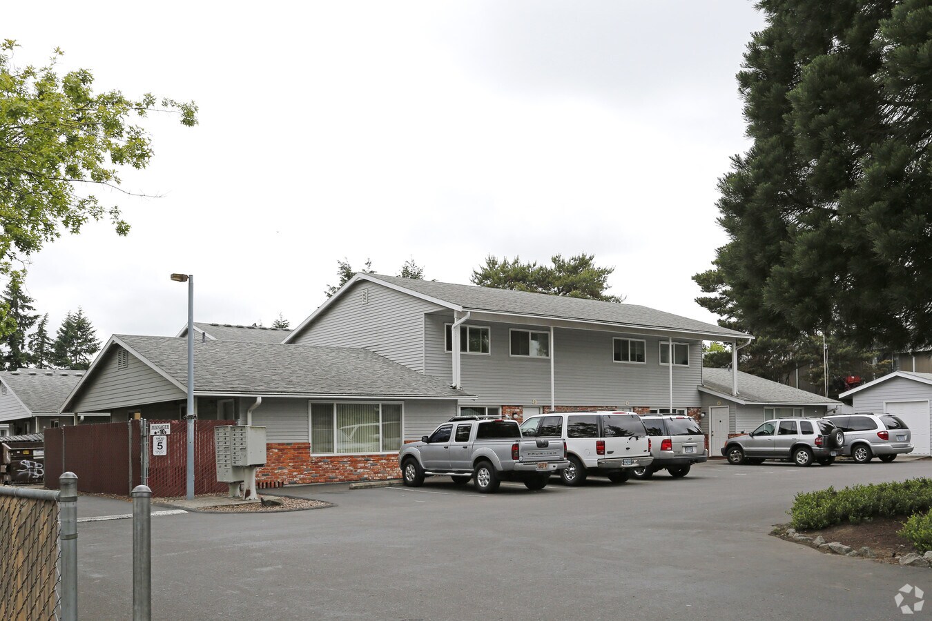 Cornell Apartments - Cornell Apartments