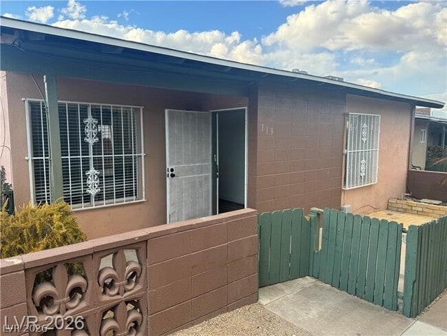 Photo - 119 E Van Wagenen St