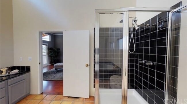 Photo - 1841 Marney Ave