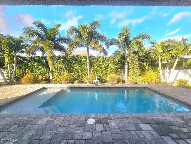 Building Photo - 1919 SW 26th Terrace