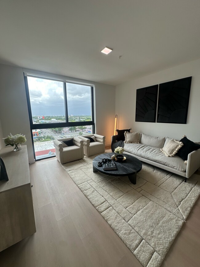 Livingroom - 130 NW 30th St