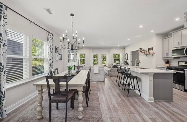 Photo - 116 Meadow Creek Dr