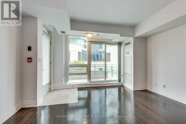 Photo - 31 Olive Ave