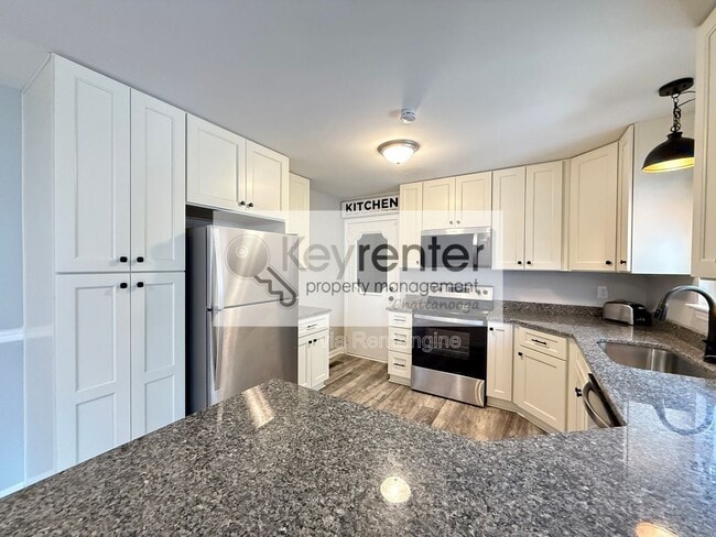 Photo - 510 Highview Cir