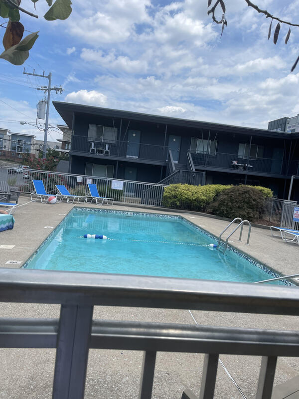 Photo - 803 Hillview Heights