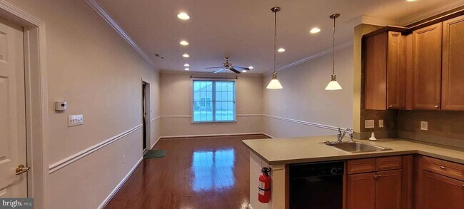 Photo - 515 Highland Ests