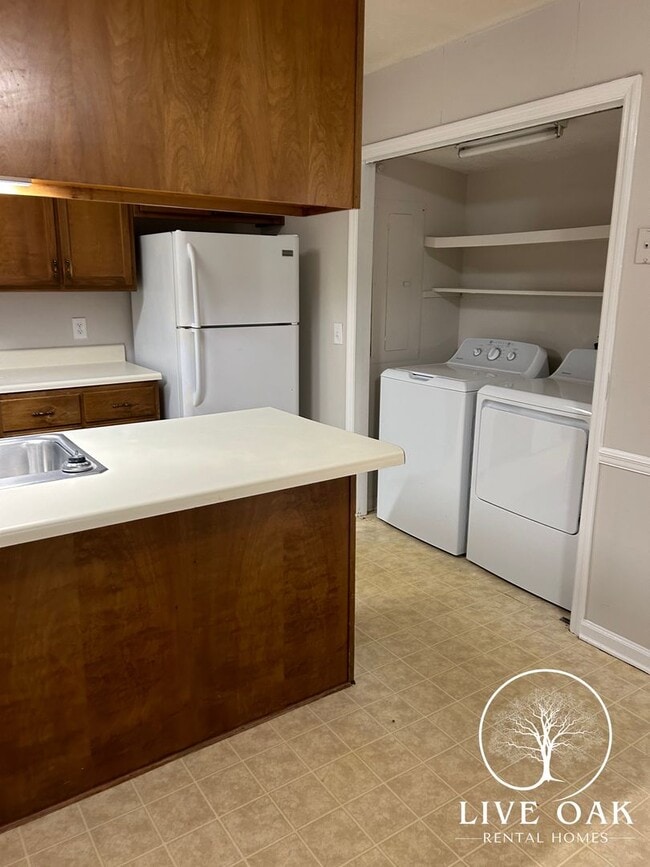 Photo - 1113 Ash St Ext Unidad A