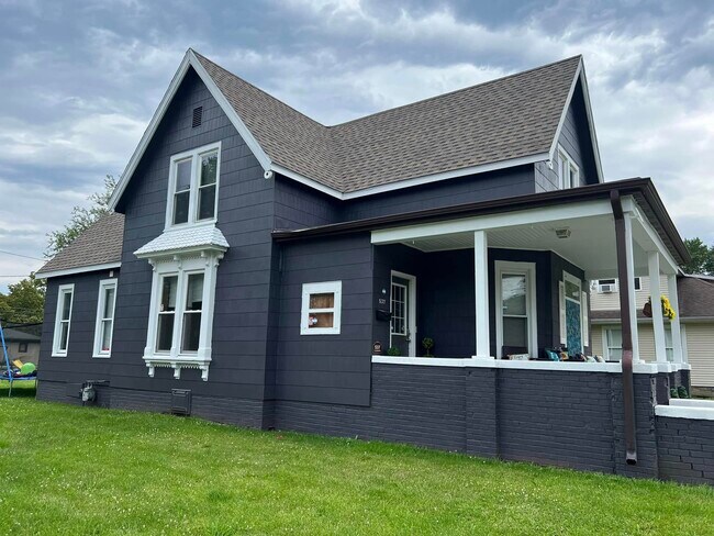 Photo - 537 N Johnson St