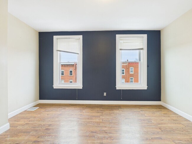 Photo - 2914 W Girard Ave Unidad 3