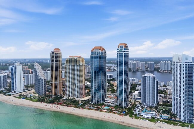 Building Photo - 17901 Collins Ave Unit 3906