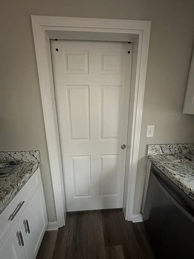 Photo - 216 Westbrook Dr