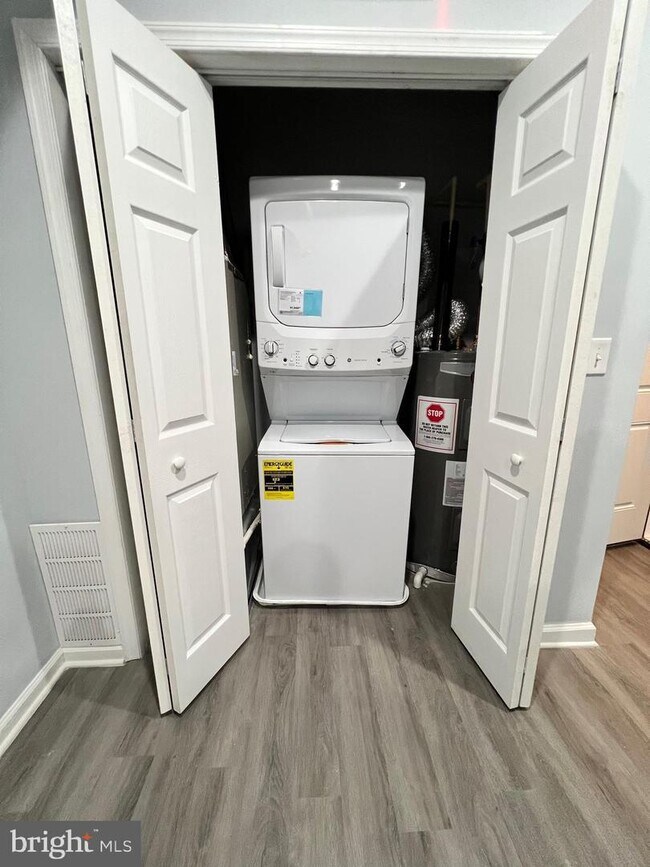 Photo - 1107 N Fulton Ave