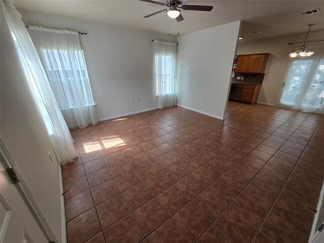 Photo - 1604 Singleton Ave