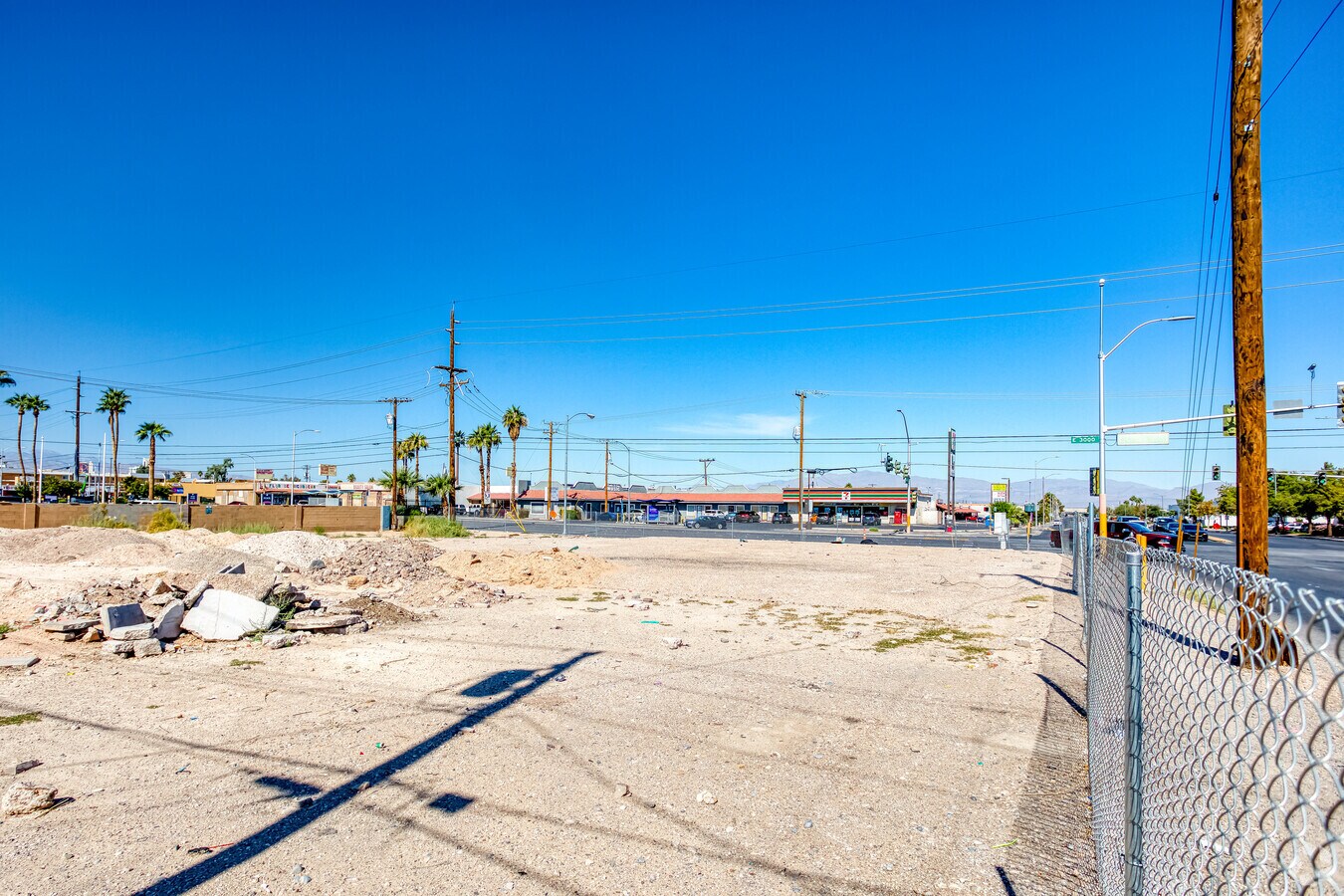 demolished 10/22 - Charleston/Mojave Project