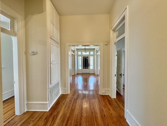 Photo - 506 Mayes Ave