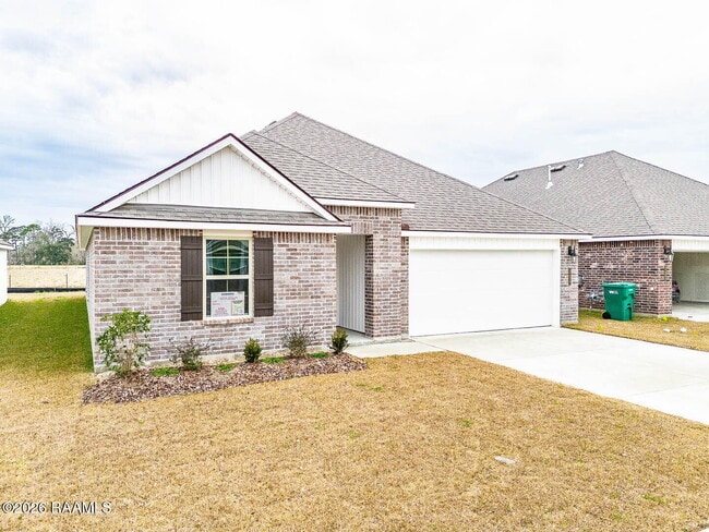 125 Lake Ridge Dr