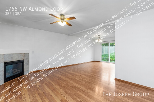Photo - 1766 NW Almond Loop