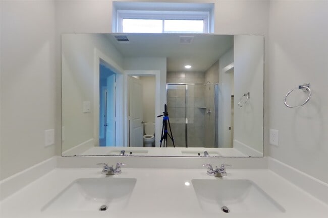 Photo - 9835 Willow Creek Commerce Dr