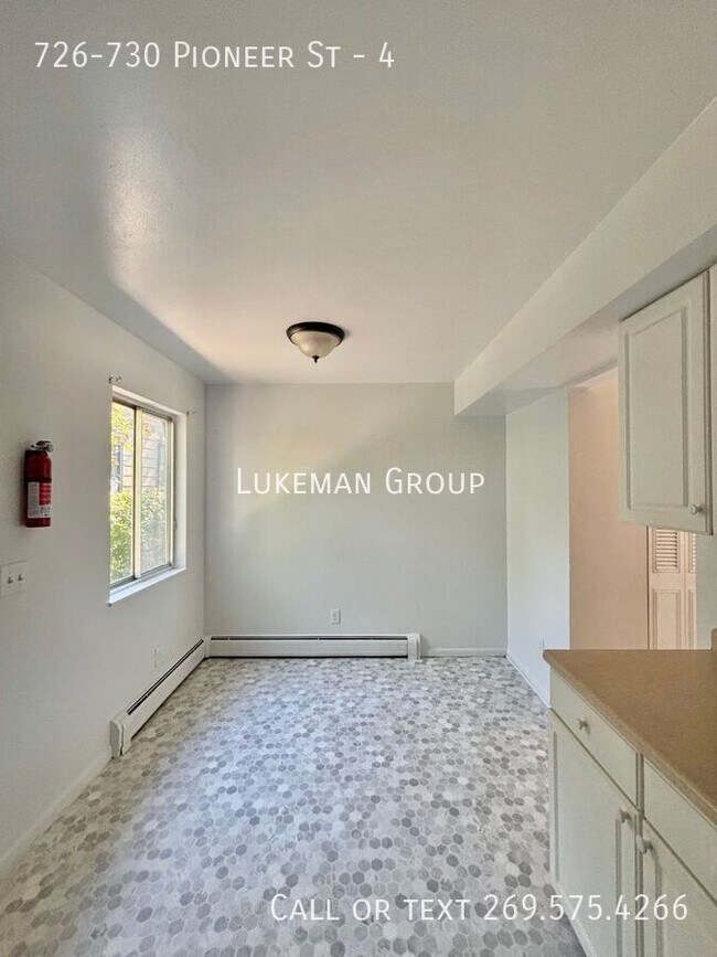 Photo - 726-730 Pioneer St-4 Unit 4