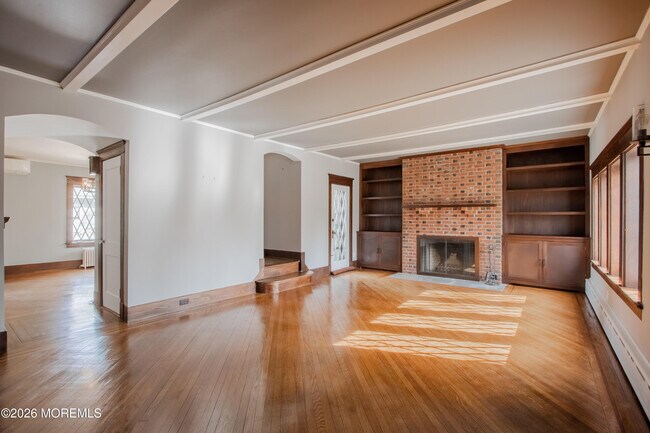 Photo - 3 Monmouth Ave