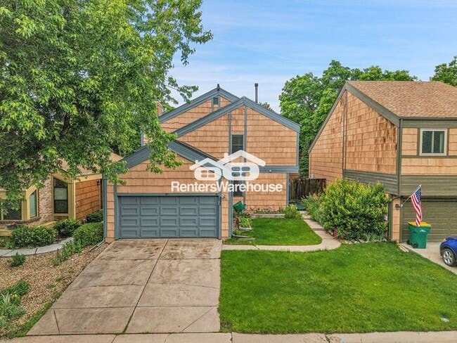 Building Photo - AVAILABLE TODAY - Beautiful 4BD/4BA Low-Ma... Rental