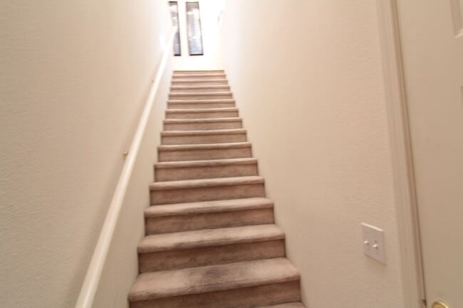 Photo - SHOWINGS AVAILABLE NOW Unidad 203