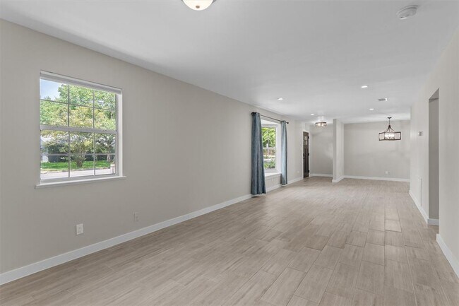 Photo - 7707 Robalo Rd