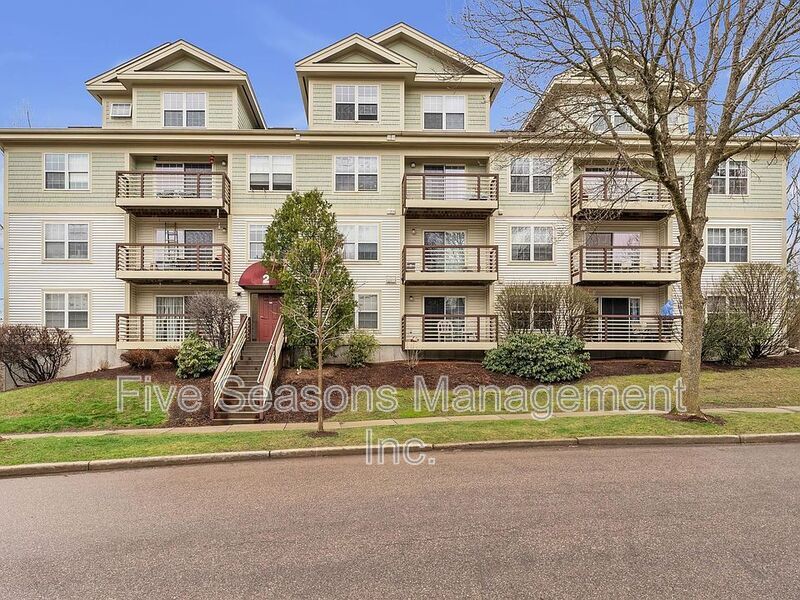 Photo - 107 Hildred Drive - 1