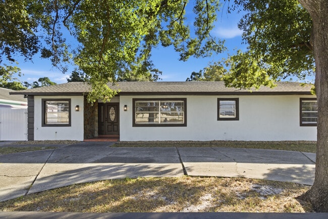 Photo - 4420 W Carmen St