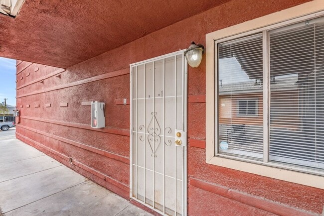 Photo - 375 N 15th St Unit 375 N. 15th Street #1