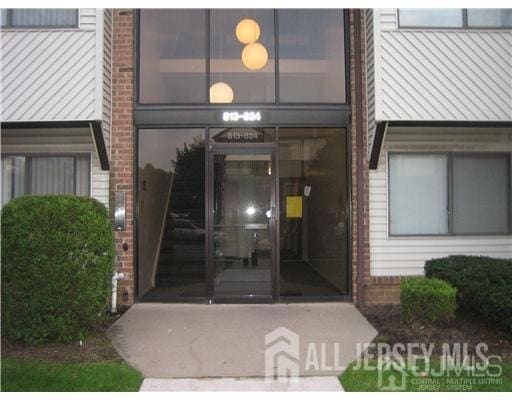 Photo - 802 Edison Glen Terrace