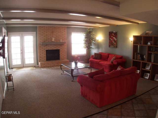 Photo - 1633 Charles Owens Dr