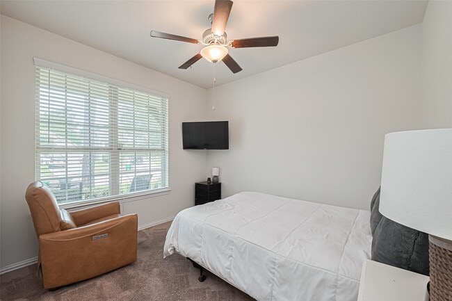 Building Photo - 16886 Ramsay Cascades Dr