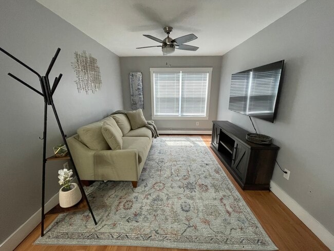 Photo - 25 Pennsylvania Ave Unidad 1