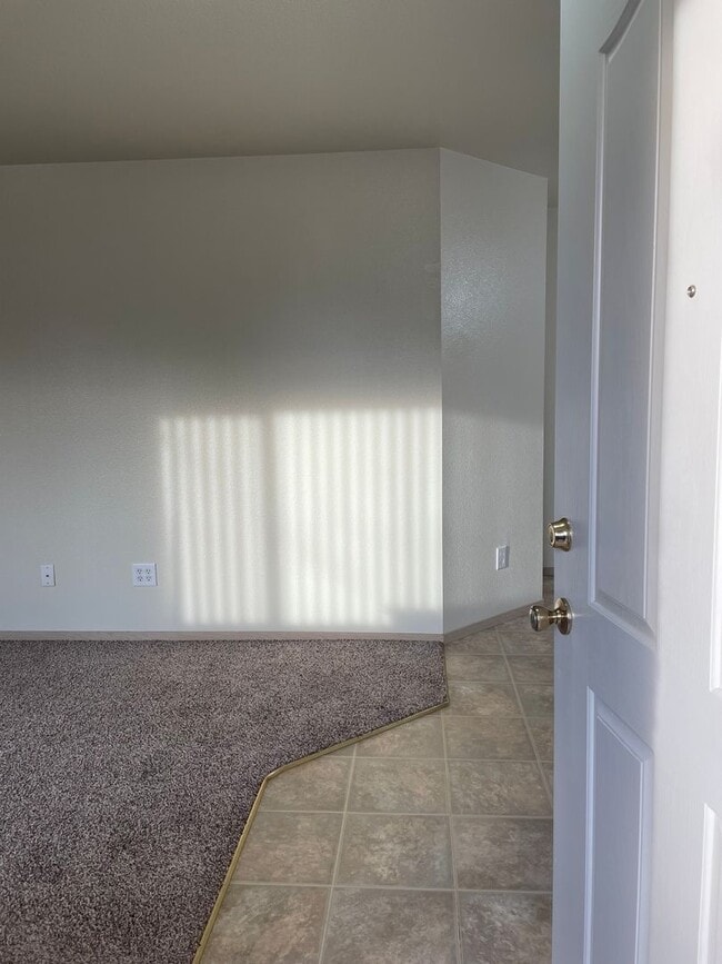 Photo - sout1067 Unit B
