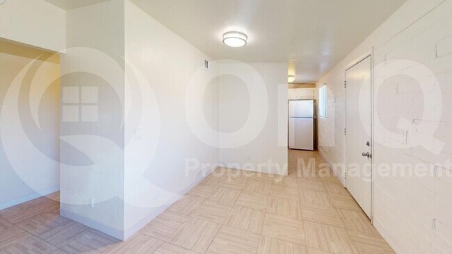 Photo - 503 W President St