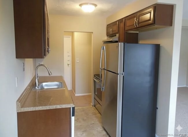 Building Photo - 250 N Bishop Ave Unit APT 38