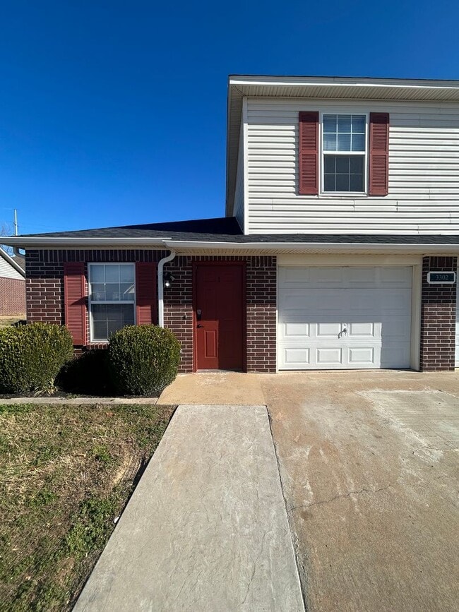 Photo - 3302 SW Landau Ct Unit 3302 SW Landau Ct Apt 1