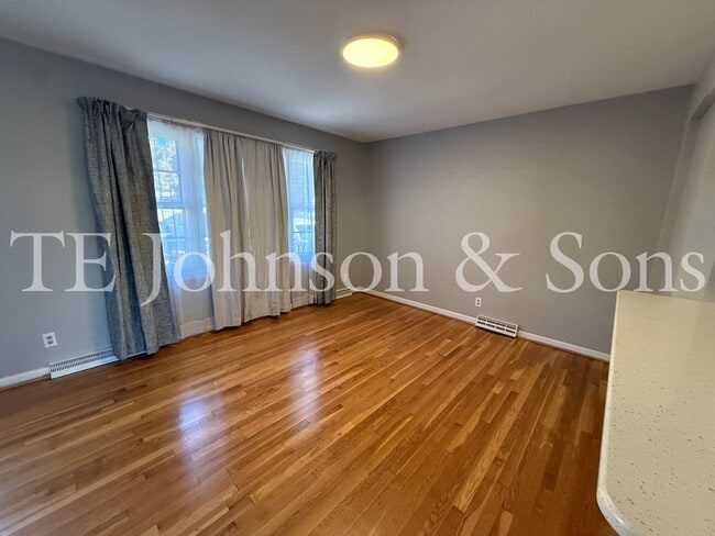 Photo - 3826 Barkwood Dr