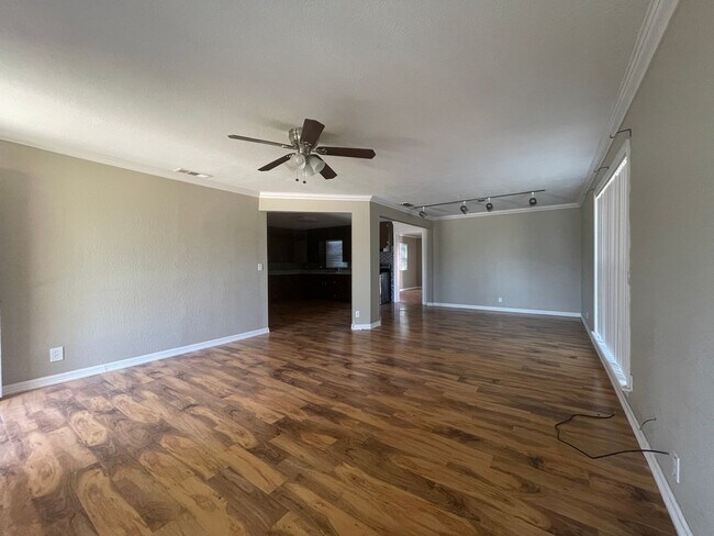 Photo - Sun-Kissed Living in Lamesa – Your Perfect...